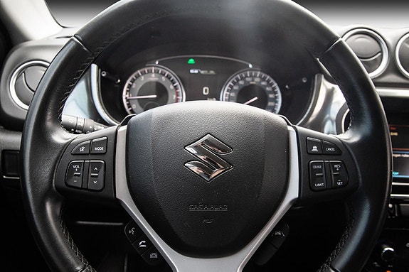 Suzuki Vitara 19 of 23