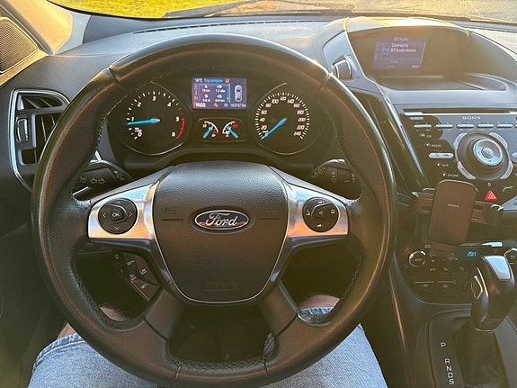 Ford Kuga 24 of 30