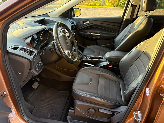 Ford Kuga 9 of 30