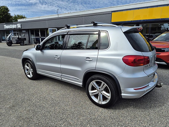Volkswagen Tiguan 7 of 30