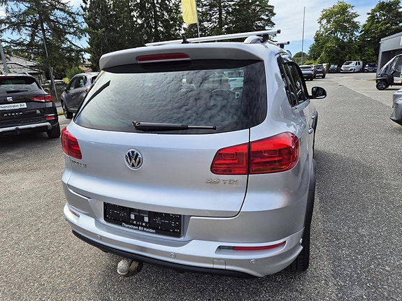 Volkswagen Tiguan 11 of 30