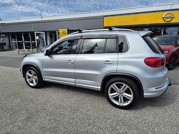 Volkswagen Tiguan 6 of 30