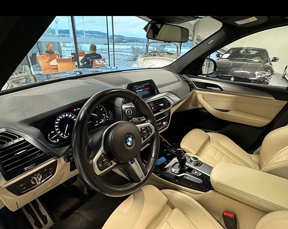 BMW X3 9 of 13