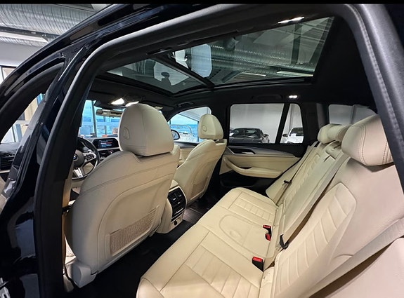 BMW X3 13 of 13