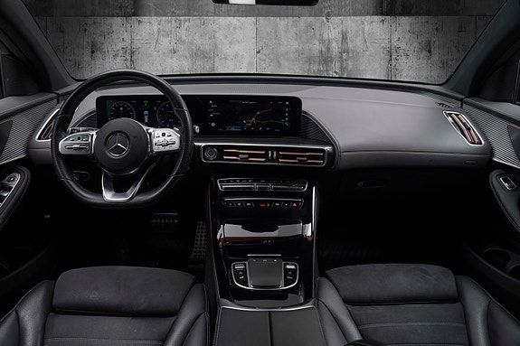 Mercedes-Benz EQC400 19 of 30