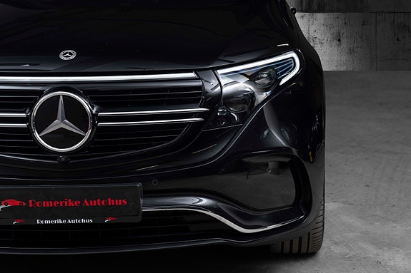 Mercedes-Benz EQC400 5 of 30