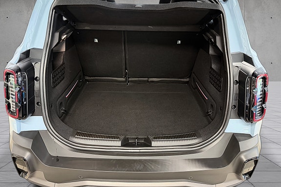 Renault 4 E-Tech 8 of 8