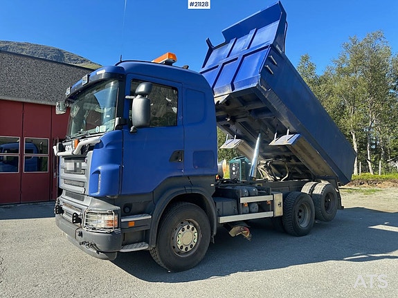 Scania R500 6x2 brøyterigget tippbil m/ brøyteplate og underliggende skjær. SE VIDEO 2 of 30