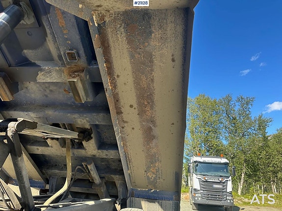 Scania R500 6x2 brøyterigget tippbil m/ brøyteplate og underliggende skjær. SE VIDEO 23 of 30