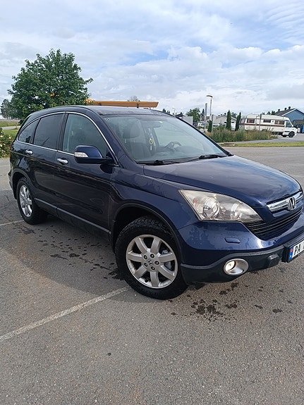 Honda CR-V 3 of 16