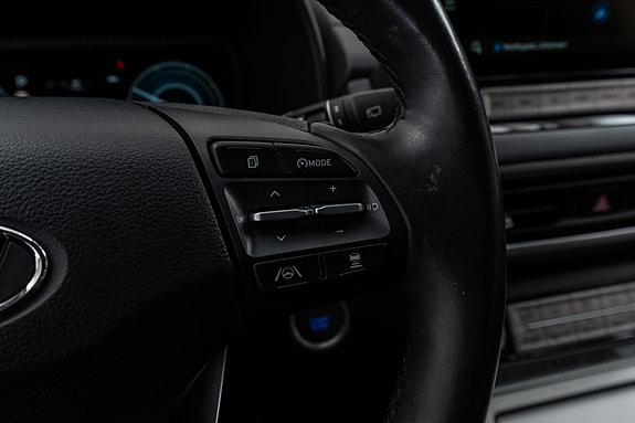 Hyundai Kona 11 of 26
