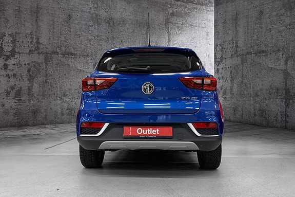 MG ZS EV 3 of 16