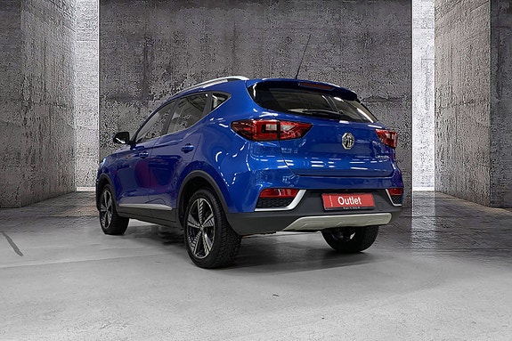 MG ZS EV 4 of 16