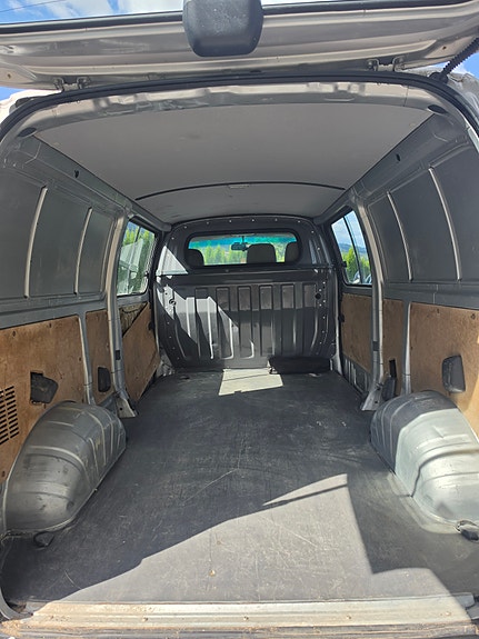 Toyota HiAce 10 of 21