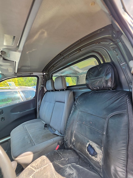 Toyota HiAce 21 of 21