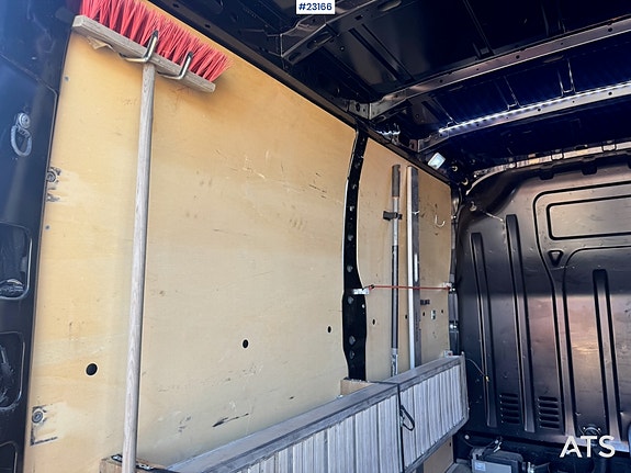 Renault Master 21 of 30