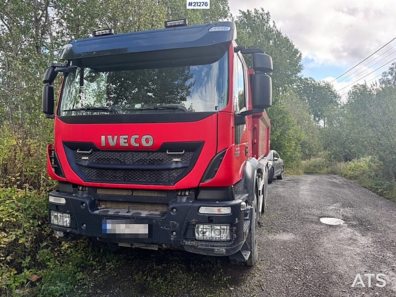 Iveco Trakker 8 of 27