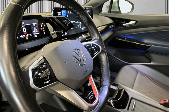 Volkswagen ID.5 GTX 12 of 25
