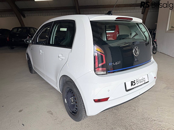 Volkswagen UP! 10 of 30