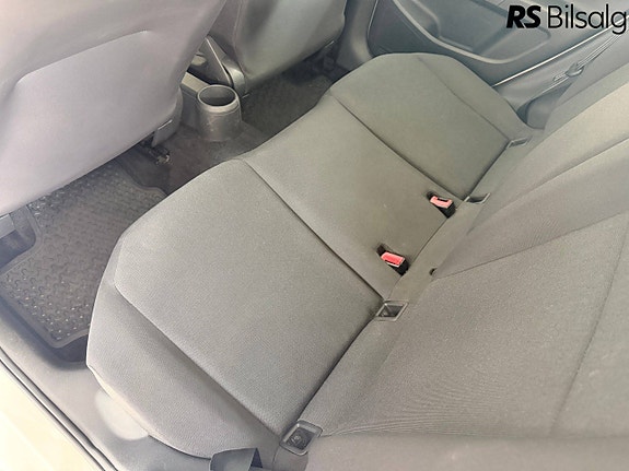 Volkswagen UP! 15 of 30
