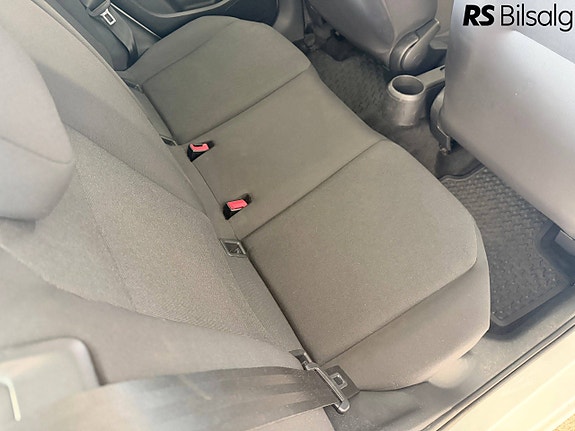 Volkswagen UP! 17 of 30