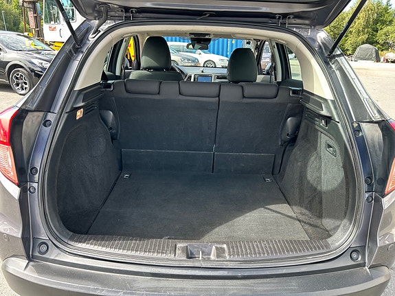 Honda HR-V 19 of 30