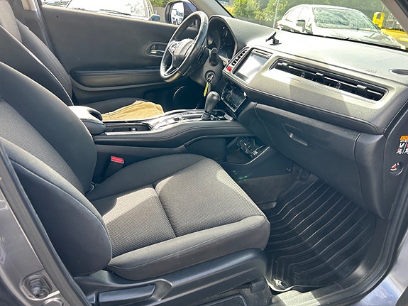 Honda HR-V 25 of 30