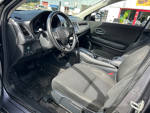 Honda HR-V 28 of 30
