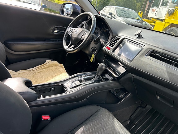 Honda HR-V 26 of 30