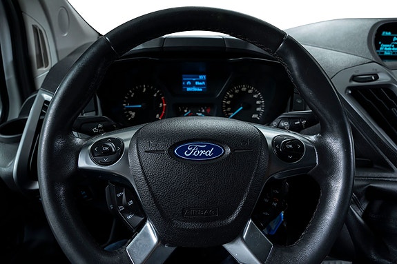 Ford Transit Custom 19 of 28