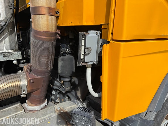 Volvo VOLVO FH 540 6x4 tippbil | Brøyterigget | Underliggende skjær | Zetterbergs dumperkasse 12 of 30