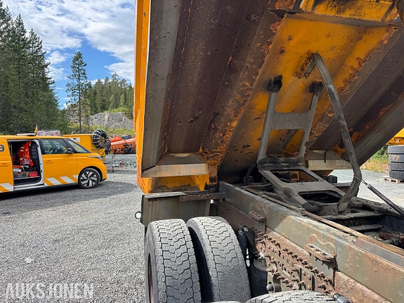 Volvo VOLVO FH 540 6x4 tippbil | Brøyterigget | Underliggende skjær | Zetterbergs dumperkasse 20 of 30