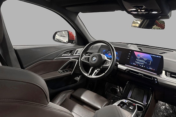 BMW iX2 12 of 30