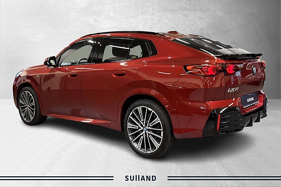 BMW iX2 6 of 30