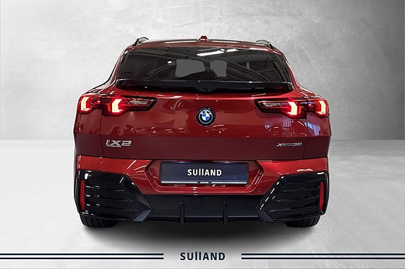 BMW iX2 7 of 30