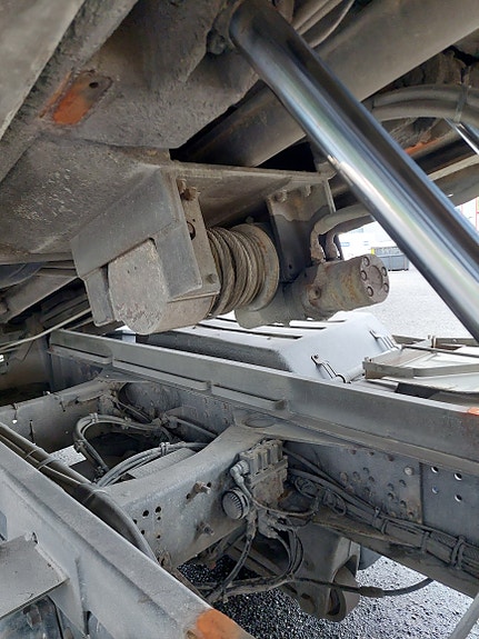 Scania P310 4 of 8