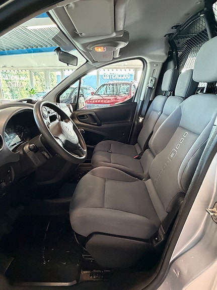 Citroen Berlingo 25 of 30