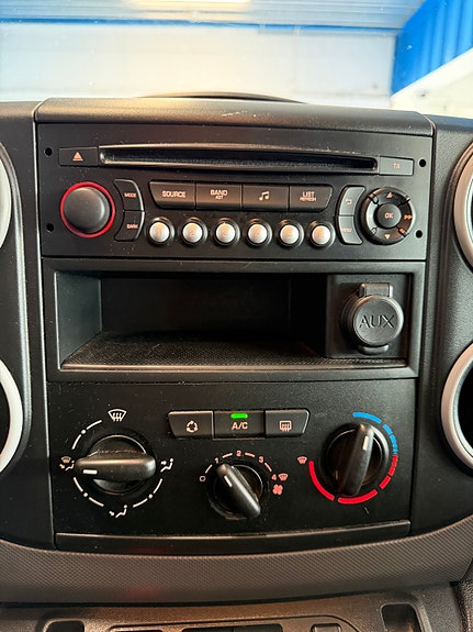 Citroen Berlingo 30 of 30