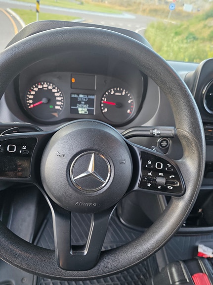 Mercedes-Benz Sprinter 315 10 of 13