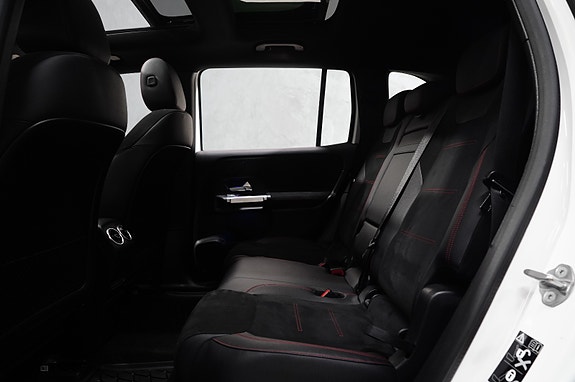 Mercedes-Benz EQB300 19 of 30
