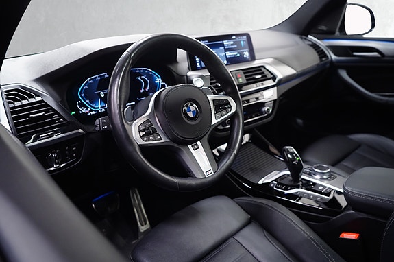 BMW X3 24 of 30