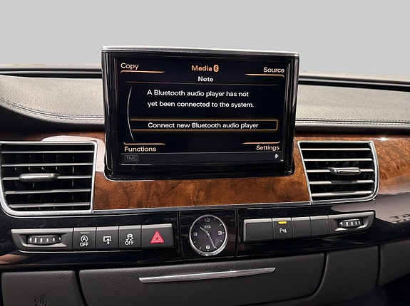 Audi A8 12 of 27