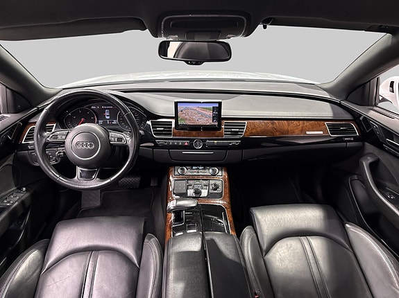 Audi A8 15 of 27