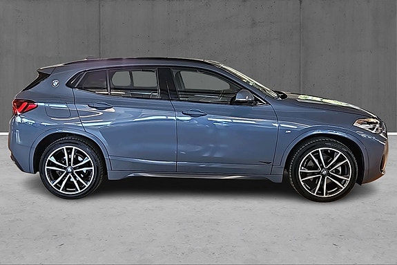 BMW X2 3 of 21