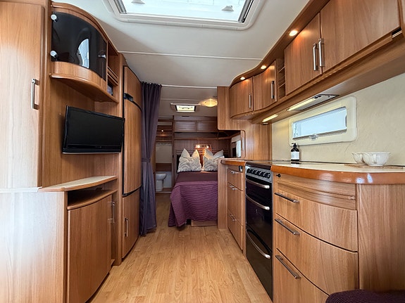KABE ROYAL 720 TDL K.S. Alde / Stort bad / 1 Eier / Cityvann 19 of 30