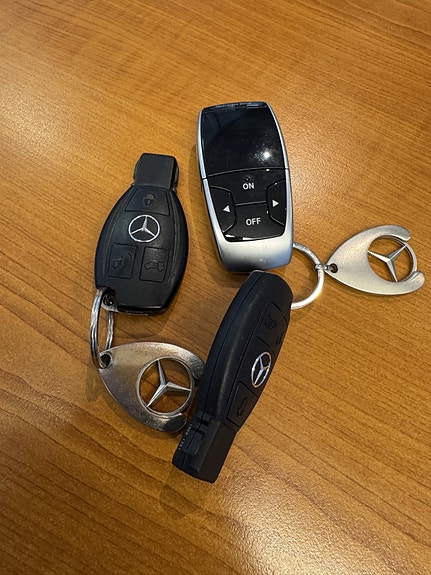 Mercedes-Benz Vito 4 of 25