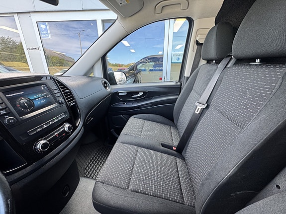 Mercedes-Benz Vito 19 of 25