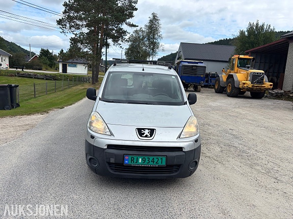 Peugeot Partner 2 of 7