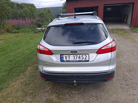 Ford Focus 3 of 10