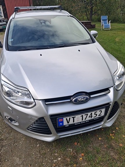 Ford Focus 2 of 10